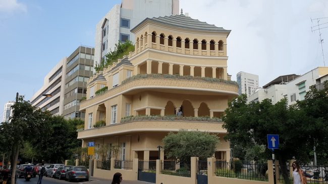 טיול העיר הלבנה תל אביב טיול העיר הלבנה תל אביב